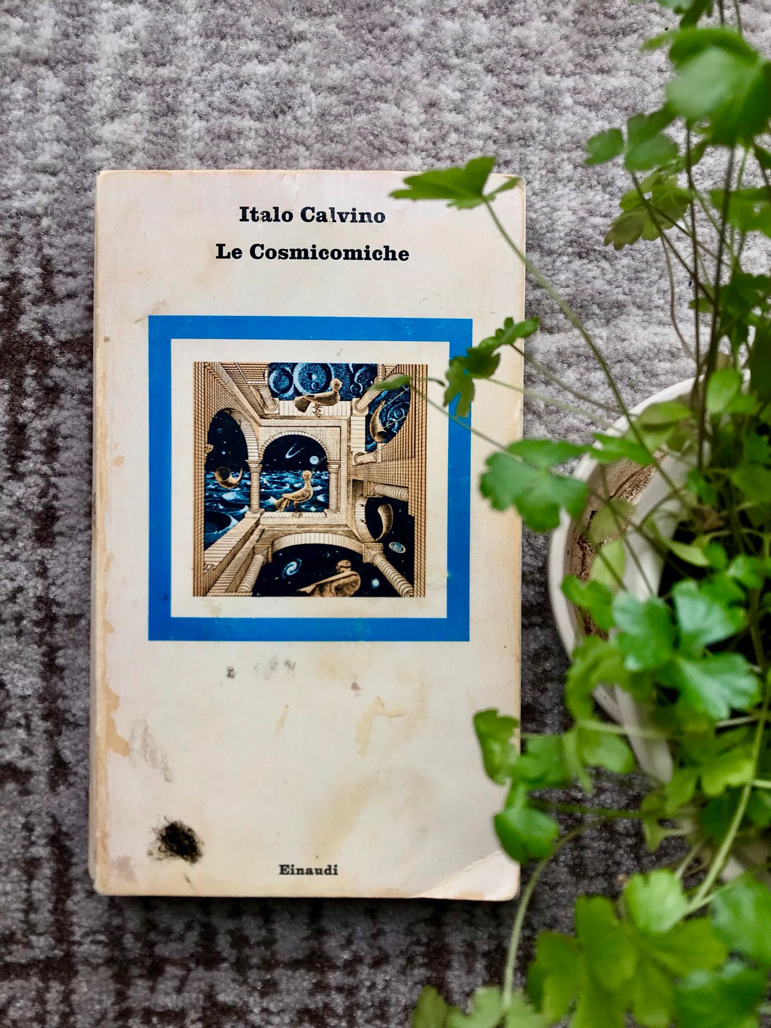 Cosmicomics - book cover